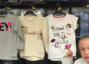 Facebook | Lolly and Doodle with Bells on