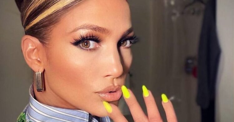 Instagram | @jlo