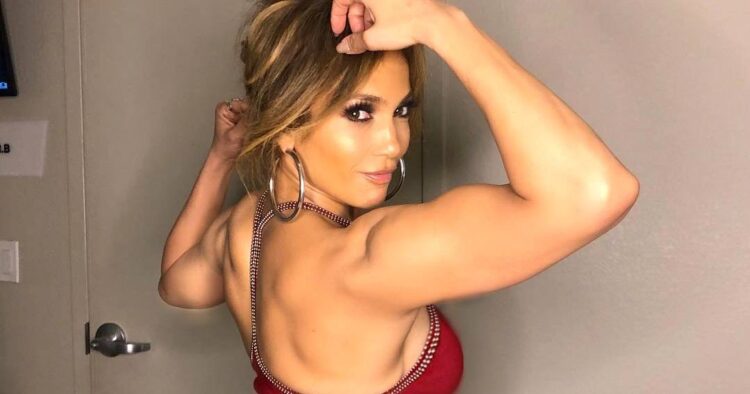 Instagram | @jlo