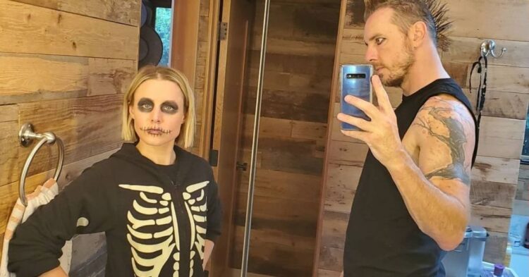 Instagram | @daxshepard