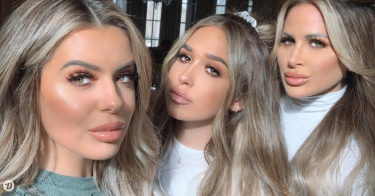Instagram | @kimzolciakbiermann