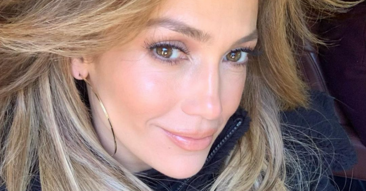 Instagram | @jlo