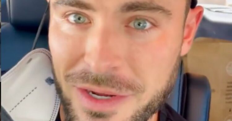 Instagram | @zacefron