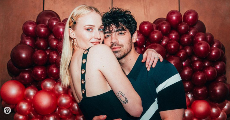 Instagram | @sophiet