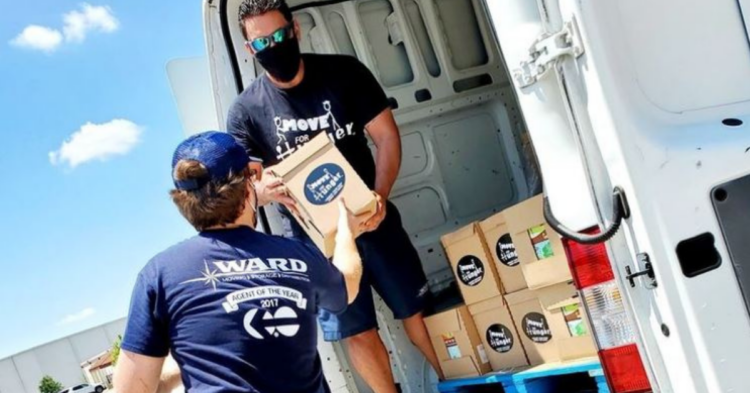 Instagram | @moveforhunger