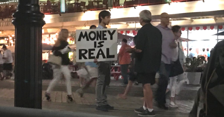 Reddit | Dflat420