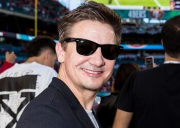 Instagram | @jeremyrenner