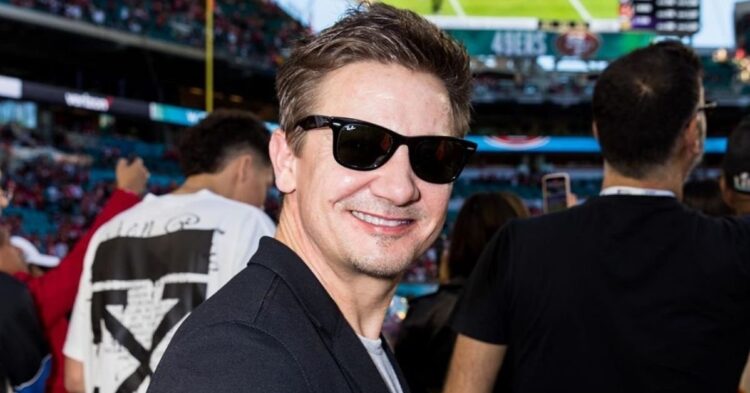 Instagram | @jeremyrenner