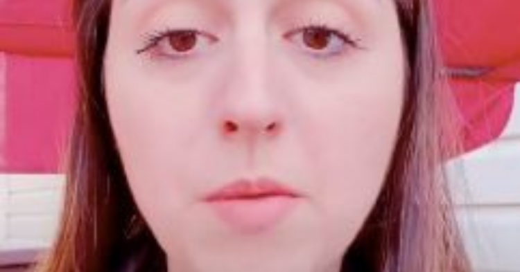 [TikTok | @jesmartini]https://www.tiktok.com/@jesmartini/video/6896905621824654598?is_copy_url=1&is_from_webapp=v1