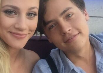 Twitter | @lilireinhart