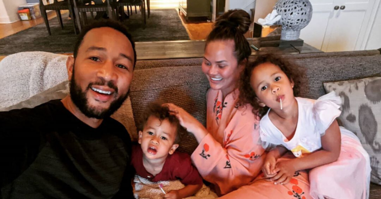 Instagram | @chrissyteigen
