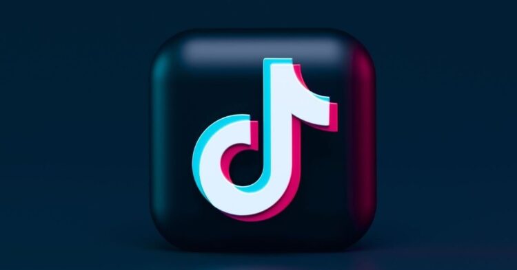 Unsplash | Alexander Shatov