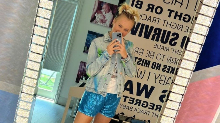 instagram | @itsjojosiwa