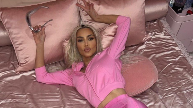 instagram | @kimkardashian