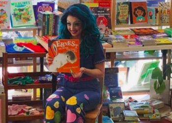 Instagram | @dragqueenstoryhour