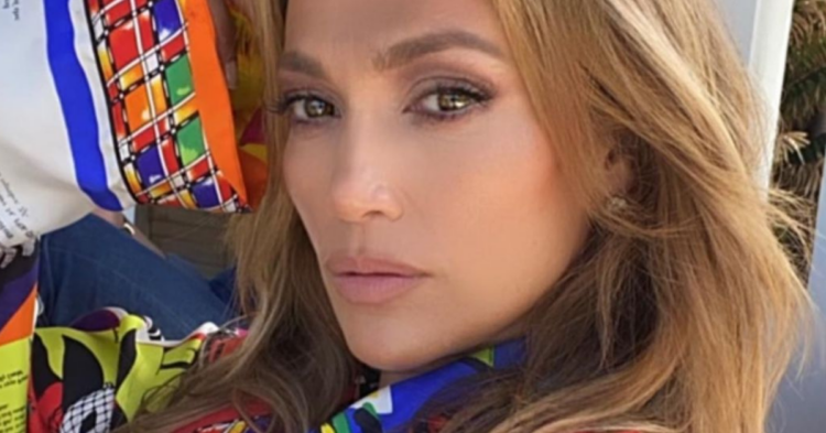 Instagram | @jlo