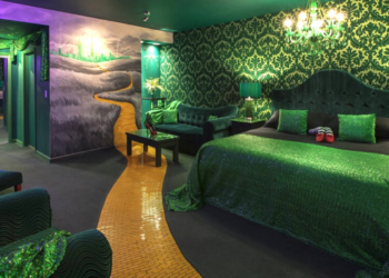 The Roxbury Motel