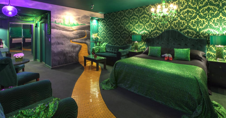 The Roxbury Motel