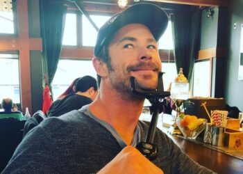 Instagram | @chrishemsworth