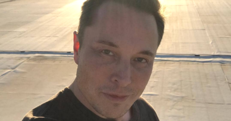 Instagram | @elonmusk