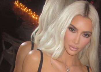 instagram | @kimkardashian