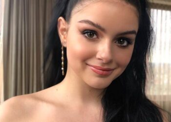 Instagram | @arielwinter