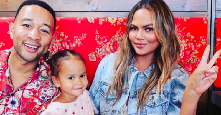 Instagram | @chrissyteigen