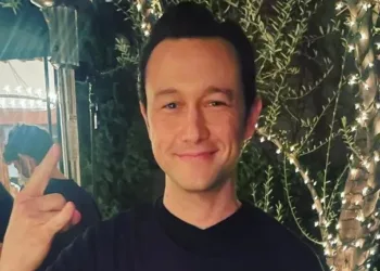 instagram | @hitrecordjoe