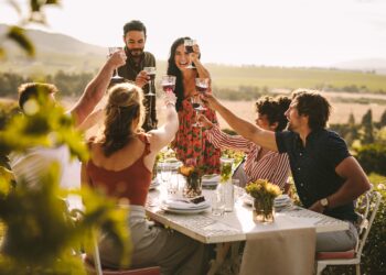 Shutterstock | 163108