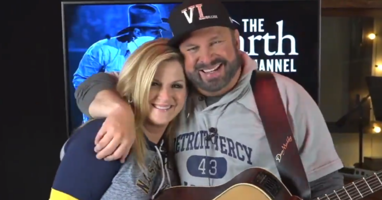 Facebook | Garth Brooks