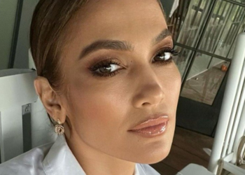 instagram | @jlo
