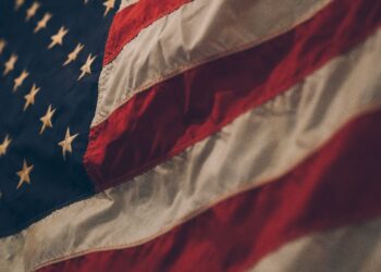 Unsplash | Samuel Branch