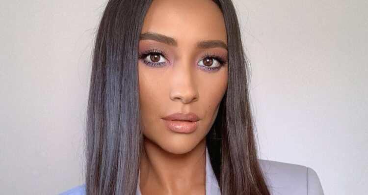 Instagram | @shaymitchell