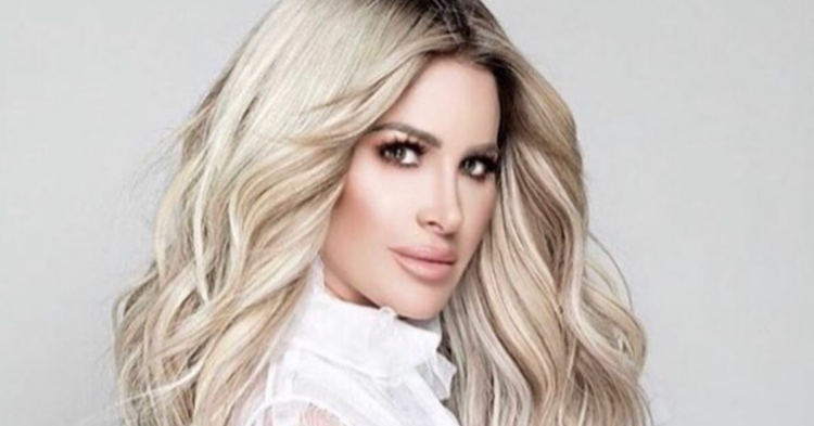 Instagram | @kimzolciakbiermann