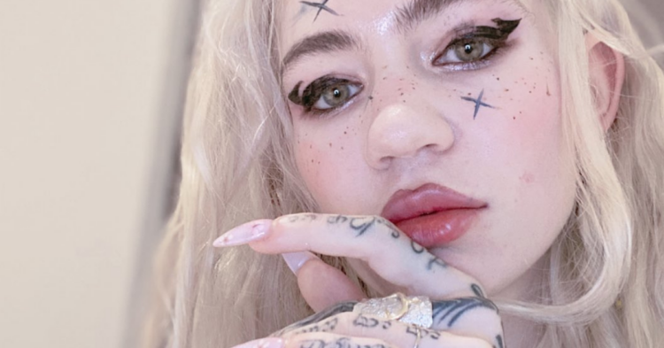 Instagram | @grimes