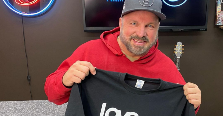 Instagram | @garthbrooks
