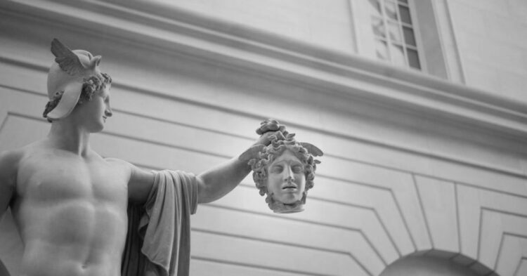Unsplash | Alison Courtney