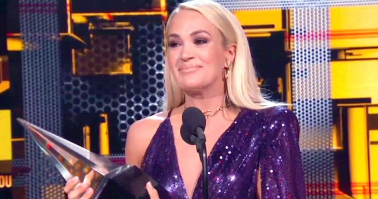 Twitter | @enews