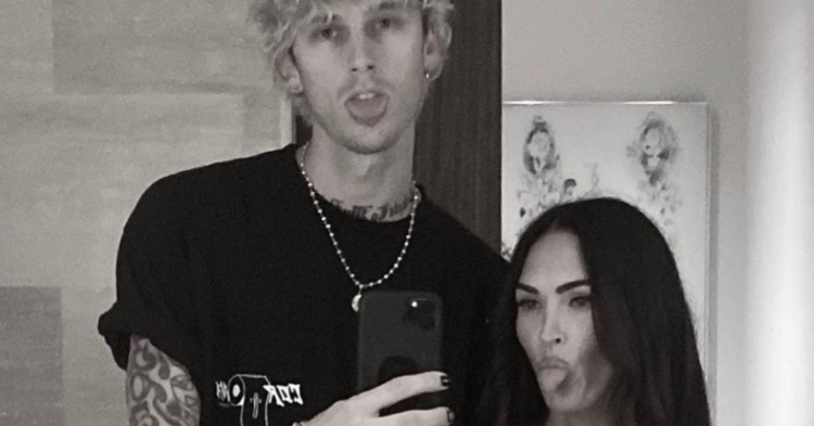 Instagram | @machinegunkelly