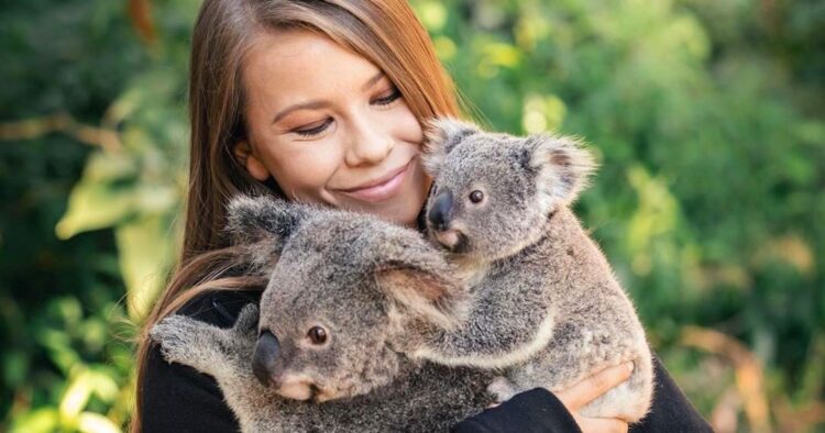 Instagram | @bindisueirwin