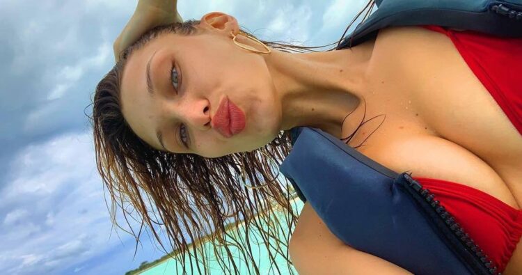 Instagram | @bellahadid