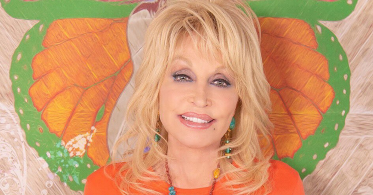 Instagram | @dollyparton
