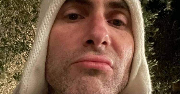 Instagram | @adamlevine