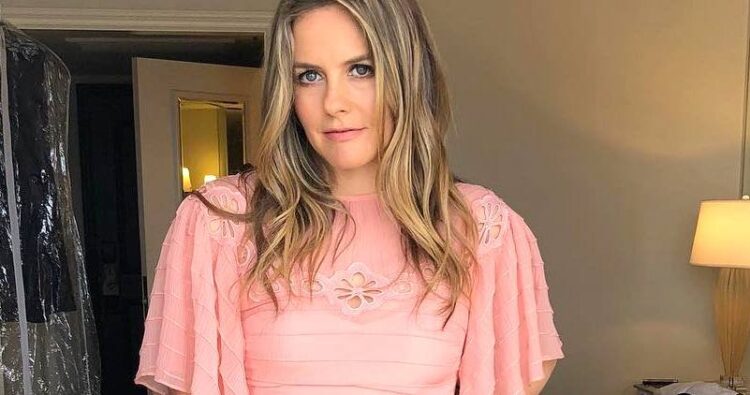 Instagram | @aliciasilverstone