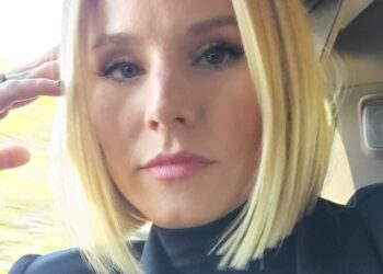 Instagram | @kristenanniebell