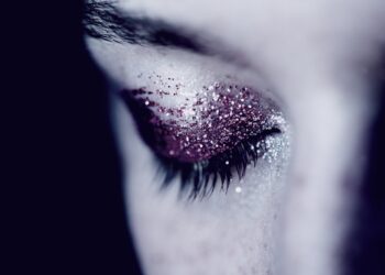 Unsplash | Sharon McCutcheon