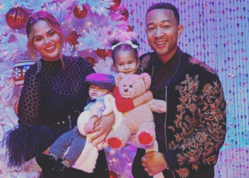Instagram | @chrissyteigen