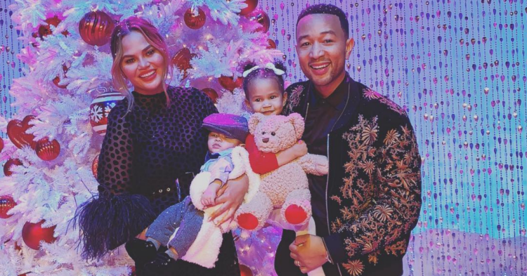 Instagram | @chrissyteigen