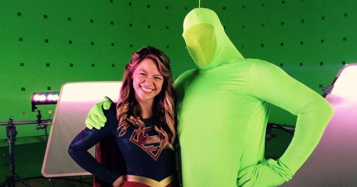[Instagram | @https://www.instagram.com/p/BVBV7Qwjq8z)melissabenoist](