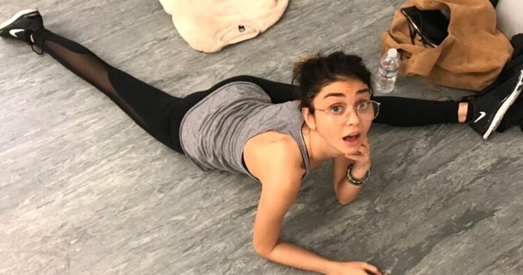 Instagram | @sarahhyland